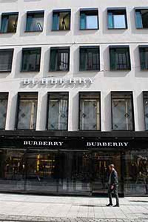 burberry shop münchen öffnungszeiten|Burberry, Perusastrasse Munich München, Bayern .